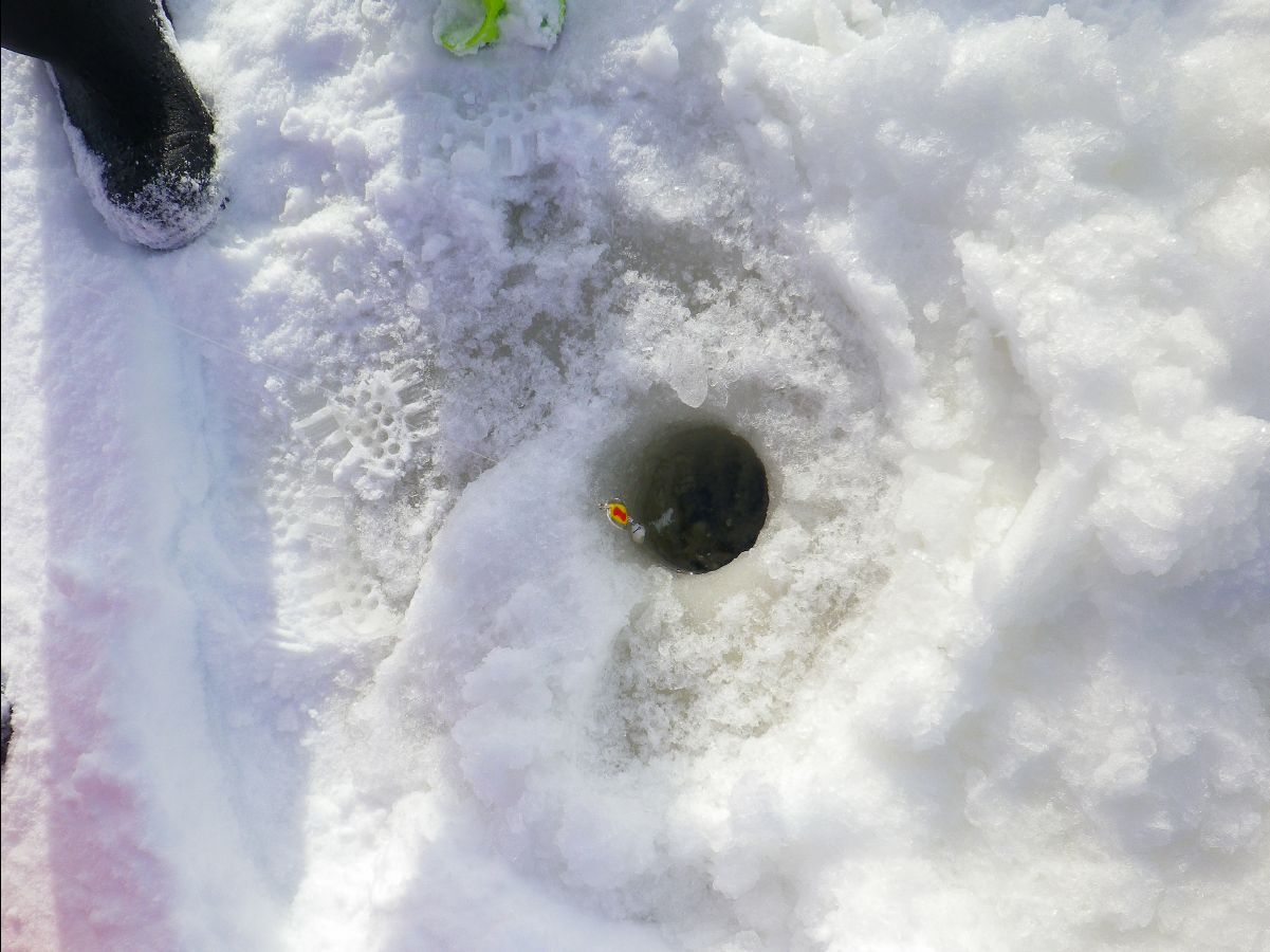 Ice Fishing17